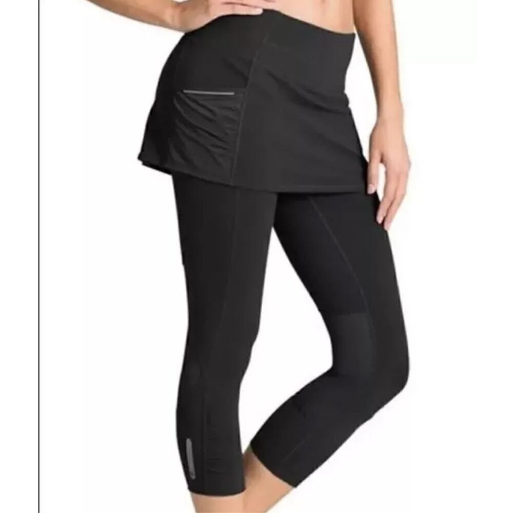 Athleta Acceleration 2in1 Women's Black Skirted Capri Leggings size small